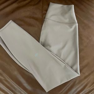 Alo Yoga 7/8 Airlift Legging